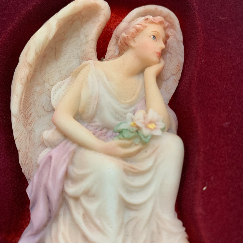 Serafin Classics, exclusive Roman Inc. angel ornament. Ophelia. 3.5”